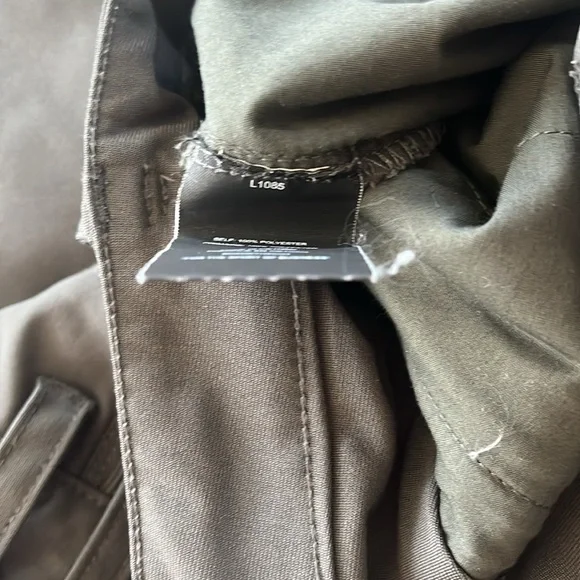 2 pairs of Men’s Cuts pants - Picture 8 of 10